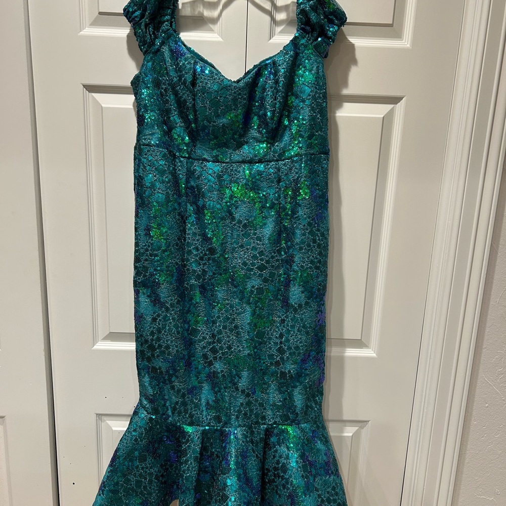 Be a Mermaid! Sparkling Green Sequin Dress Size Large EUC